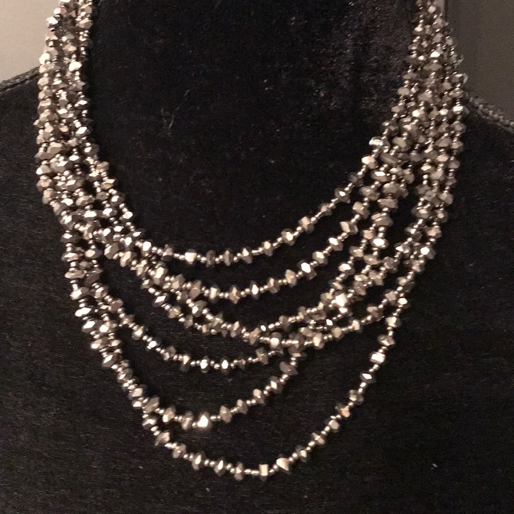 Beaded necklace